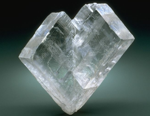 什么是方解石？它的應(yīng)用領(lǐng)域都有哪些？